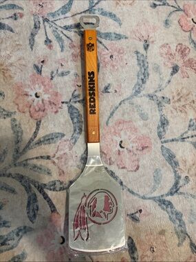 NFL Redskins Wooden Handle Spatula Bottle Opener - NEW